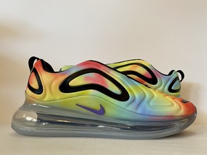 tie dye nike 720
