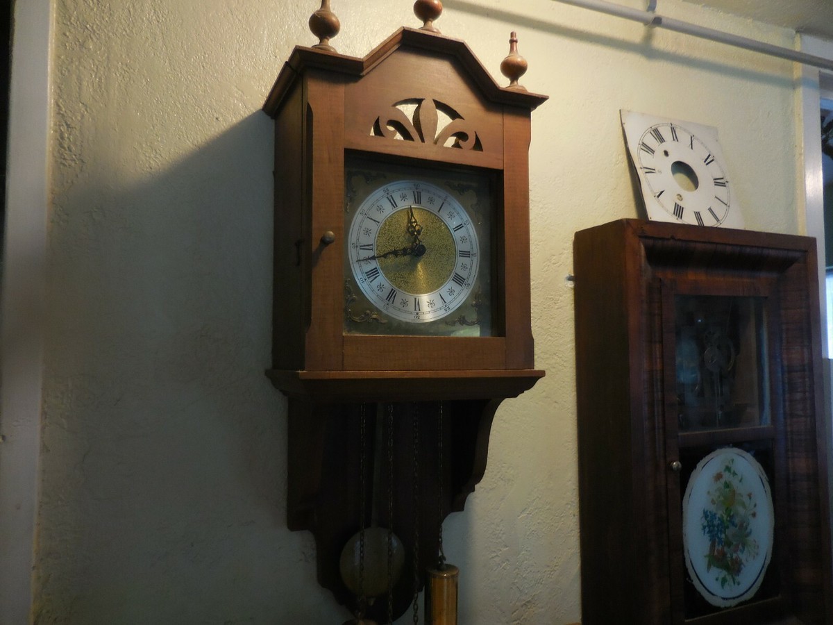 ドイツ Urgos ウルゴス 昭和レトロ ボンボン時計 インテリア アンティーク ドイツ Urgos ウルゴス 昭和レトロ ボンボン時計 インテリア アンティーク