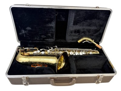 Buescher 400 Alto Saxophone GREAT PLAYER!
