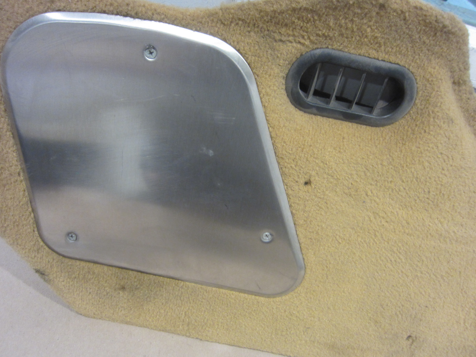 Maserati 4200 Coupe  - LH Tunnel Side Cover (Beige) - P/N 66427100