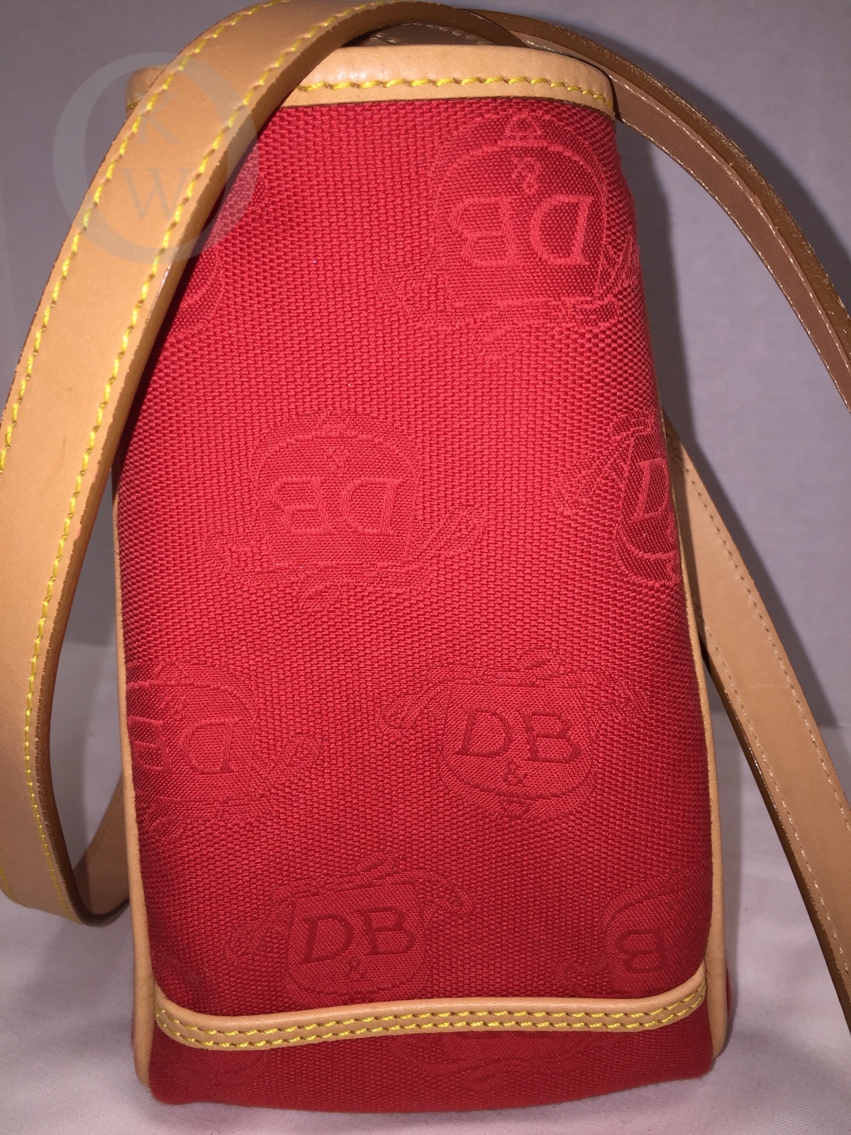 NWT*Dooney & Bourke*RED*Small*Tote*Shoulder Bag/Purse/Handbag 17120D