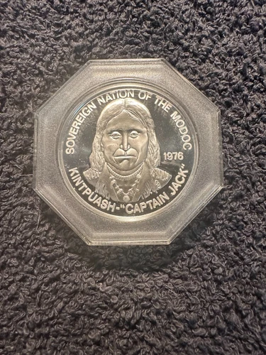 MODOC Tribe (1976) Franklin Mint .999 (Proof) Silver Round (185)