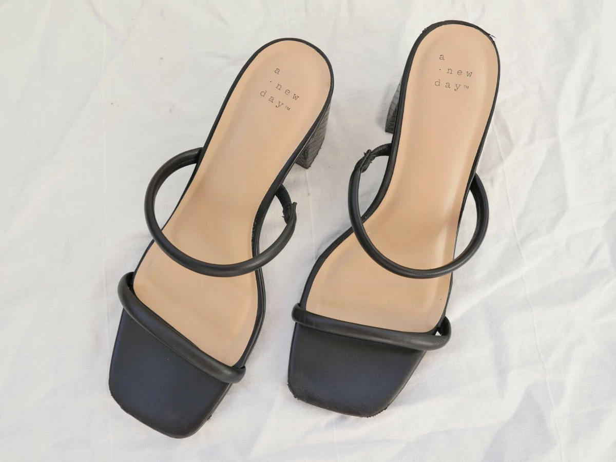 A new deals day black heels
