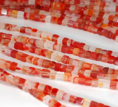 PIETRA PREZIOSA AGATA 4 MM CUBO QUADRATO PERLINE SFUSE 14" - Foto 3 di 4