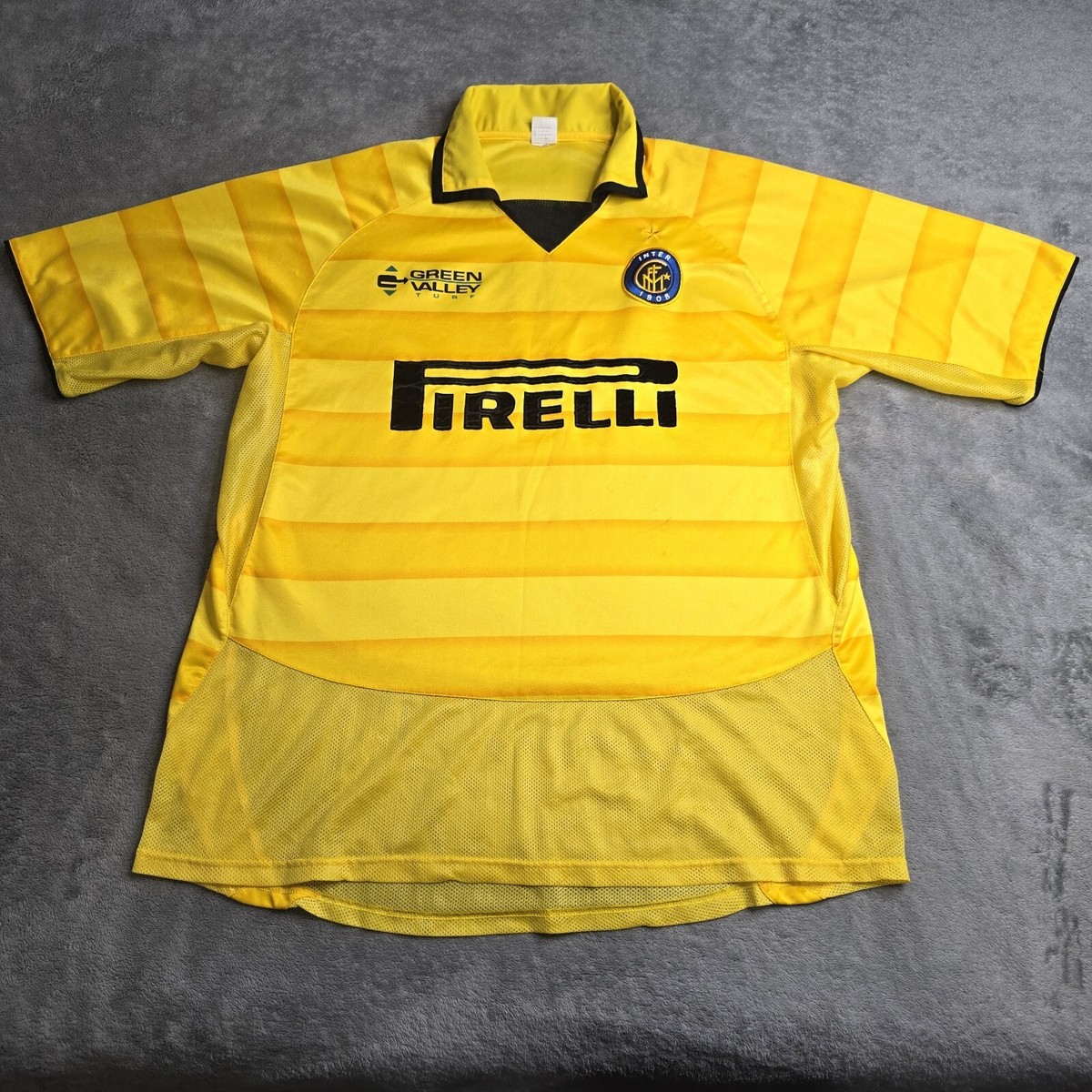 Inter Milan Soccer Jersey #18 FC Football Club Italy Pirelli SS