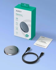 Aukey MagLink Aura Magnetic 15W Fast Wireless Charger with USB-C Cable LC-MC10