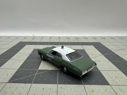 Greenlight Hot Pursuit RAW Military Police 1967 Chevrolet Biscayne Green Chase - Bild 2 von 5