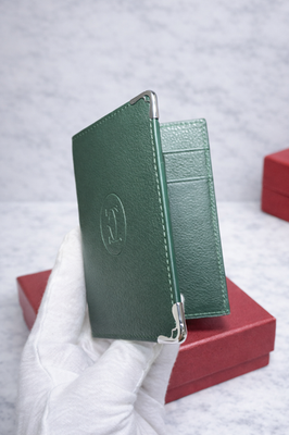 新品未使用Cartier must de Cartier ケース Cartier Must De Cartier Green Leather 6 Card Holder Wallet NIB