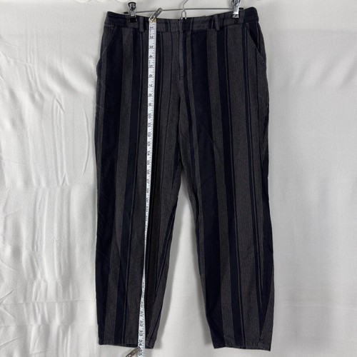Garnet Hill Womens Size 6 Pinstripe Pants Gray Button Zip Ankle Straight Leg - Picture 2 of 9
