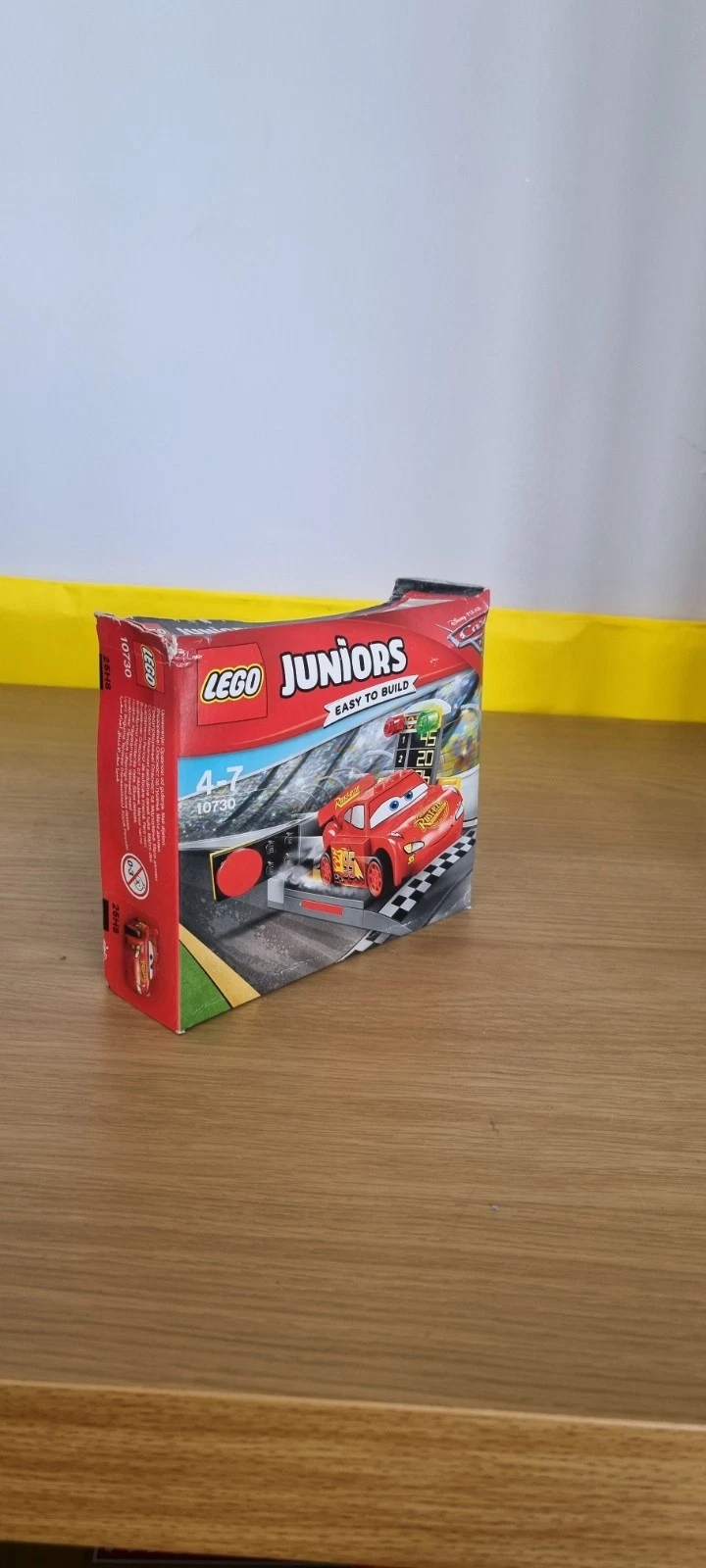 LEGO Juniors: Lightning McQueen Speed Launcher 10730 New - Sealed **Box Damaged*