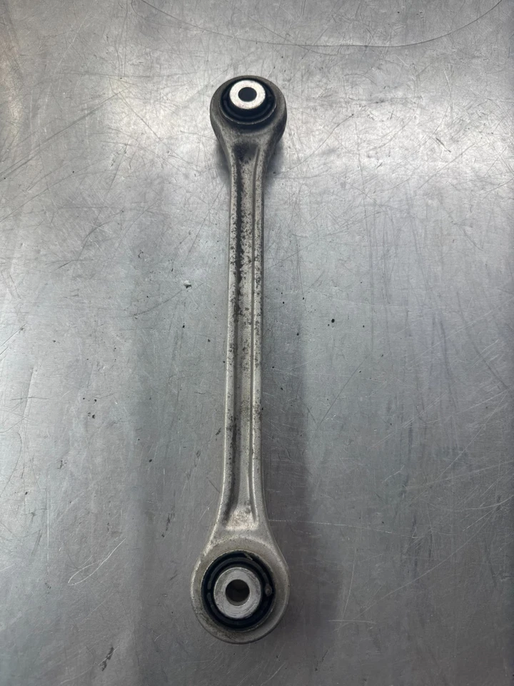 Оригинальный задний правый верхний рычаг управления подвеской для Porsche Panamera 10–16 годов выпуска 97033104300 - Изображение 3 из 4