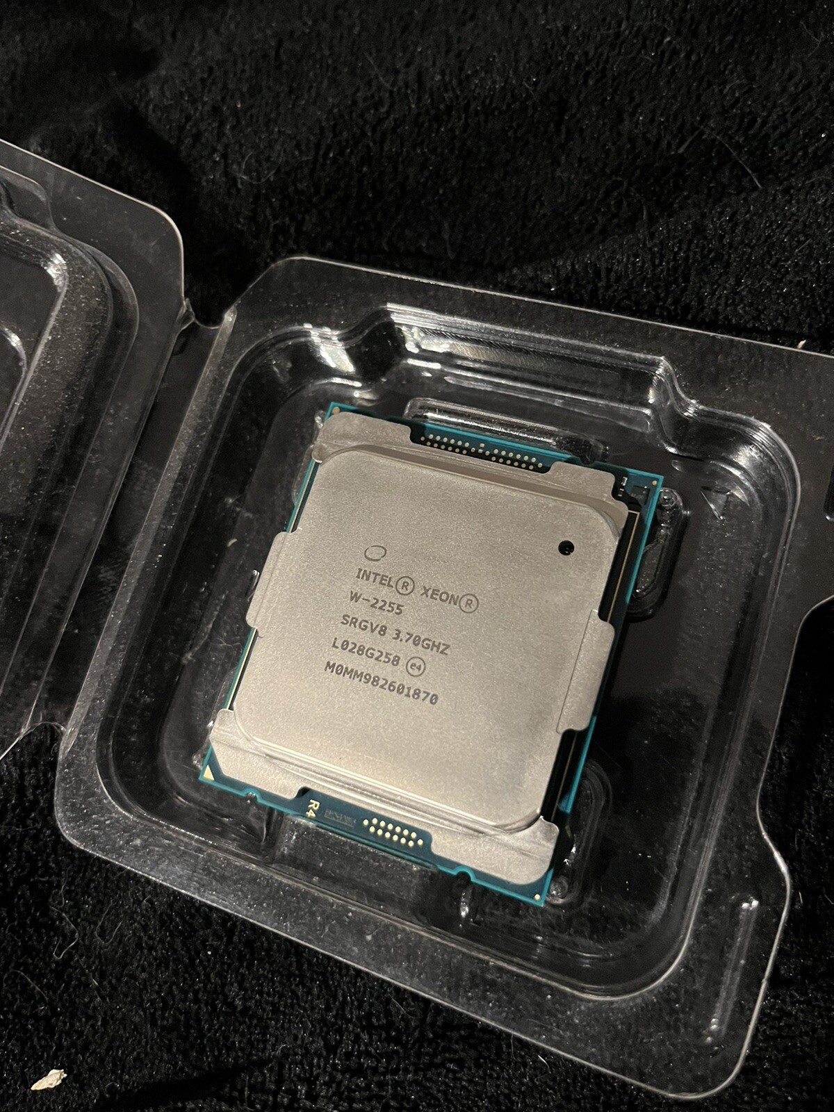 Intel Xeon W-2255 SRGV8 3.70Ghz | eBay