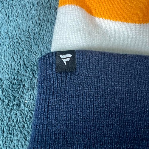 Fanatics Gold St. Louis Blues Men's White Fundamental Cuffed Knit Beanie - Picture 5 of 7
