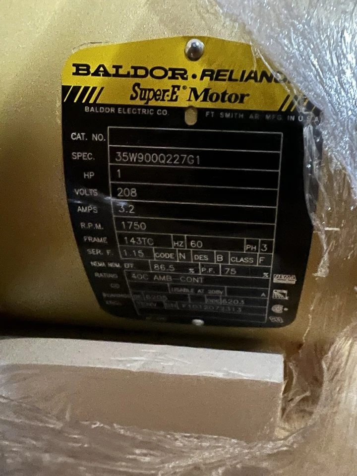 Baldor Reliance Super-E Motor 208V 3 Phase 1 HP 143TC 1750 RPM - Image 3 of 4