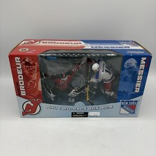 NIB McFarlane Sportspicks NHL Two-Pack Box No. 5 Martin Brodeur vs. Mark Messier