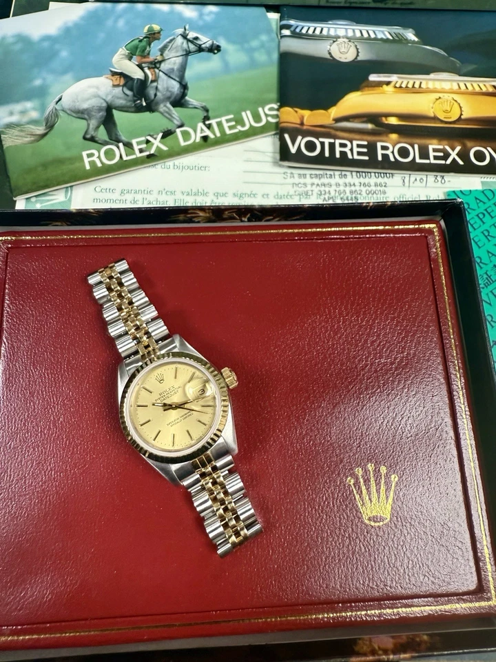 Reloj Rolex Oyster Perpetual Datejust para dama esfera dorada jubileo de dos tonos 69173 Foto 4 de 4