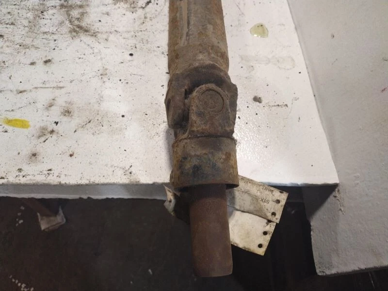 Rear Drive Shaft Fits 82-87 BRAT 616063 — 第 3/4 张图片