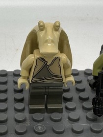 LEGO Star Wars Episode 1 - Jar Jar Binks Minifigure SW0017 (Genuine)