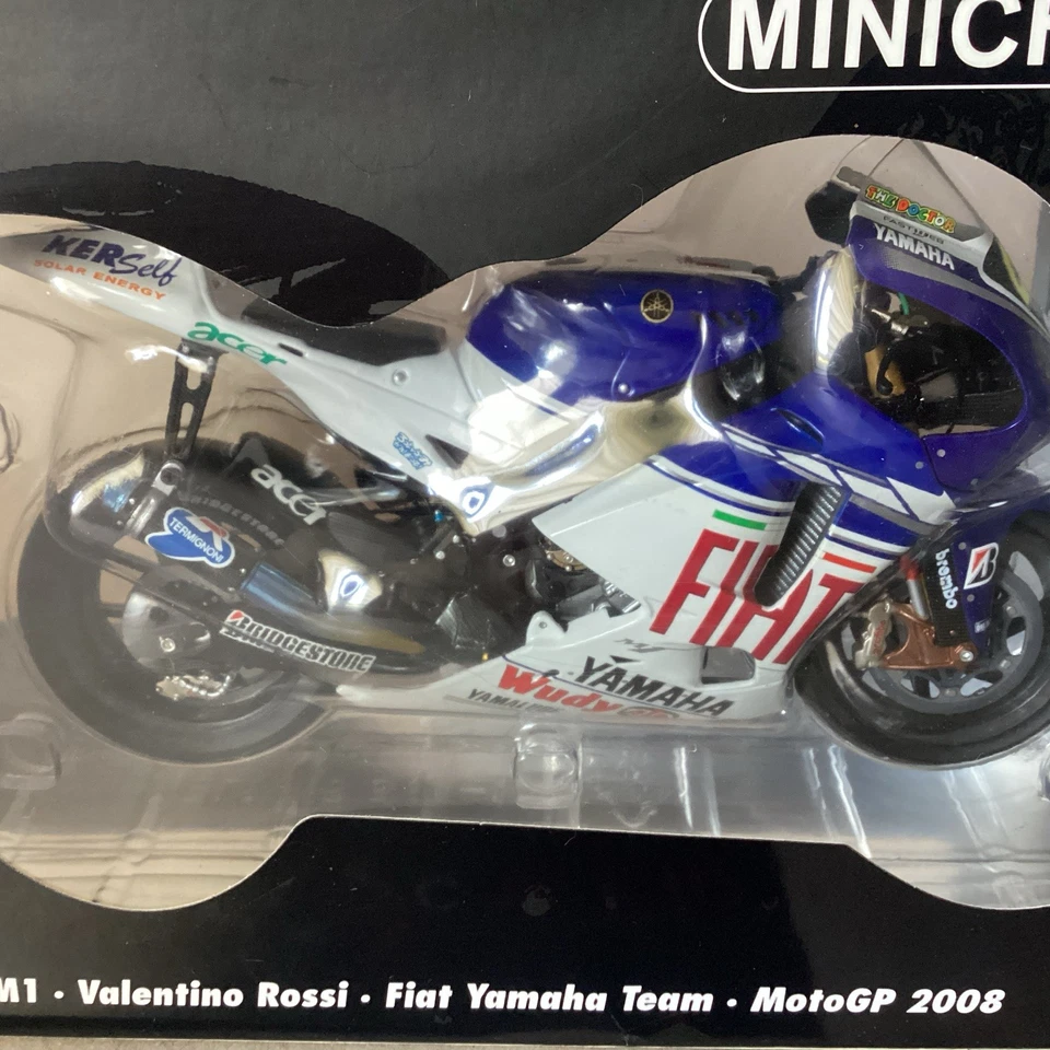 Minichamps 1/12 Collection Moto , Valentino ROSSI , Yamaha YZR-M1 , 2008 - Photo 2/4