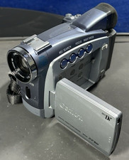 Canon ZR80 MiniDV Camcorder 18x Optical Zoom Digital Video - As-Is, Untested