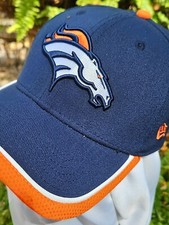 Denver Broncos NFL New Era 39Thirty Fitted Baseball Cap Hat M/L EMBROIDERED LOGO