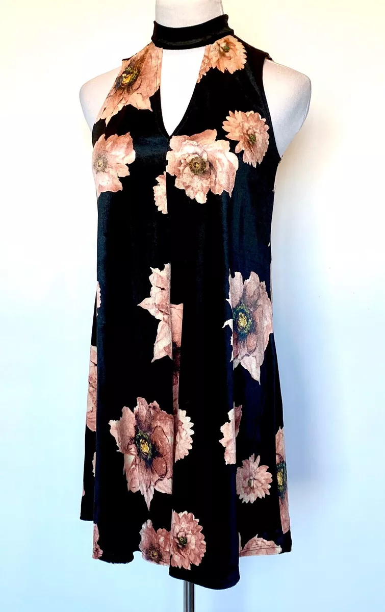 Velvet choker clearance dress