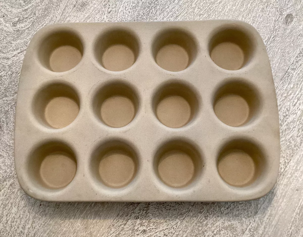 Pampered Chef Muffin Pan