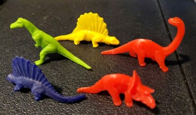 Vintage Molded Dinosaur Toy Mini Figure Set Multi Color Mold Retro Animals 5