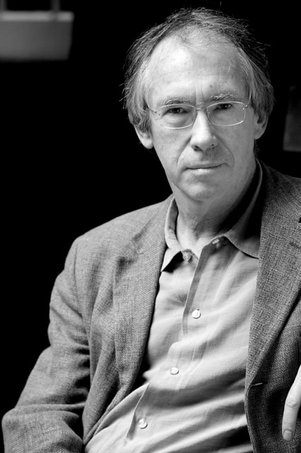 Conversations with Ian McEwan by Ryan Roberts - 9781604734201 - Image 3