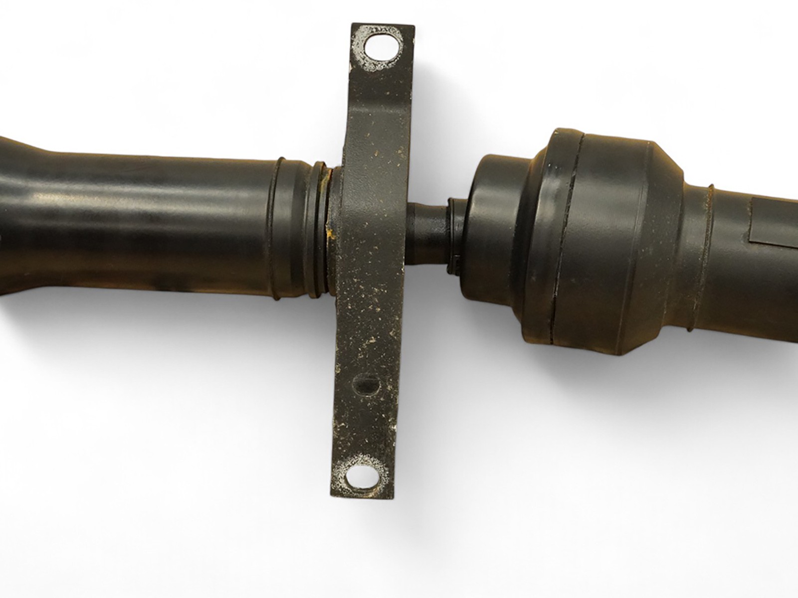 Maserati Ghibli 2014-2017 Rear Right Driveshaft P/N 06701004120