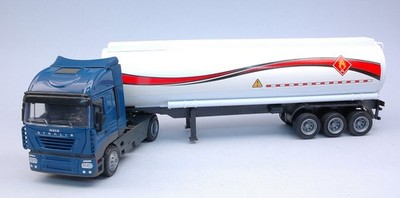 New Ray IVECO STRALIS AUTOBOTTE 1:43