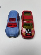 Lot voitures miniatures Hot Wheels Dodge Charger et Honda Odyssey