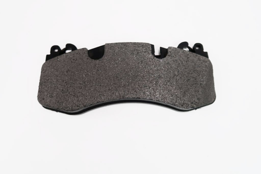 Maserati Levante S & Trofeo front brake pads EPD LOW DUST