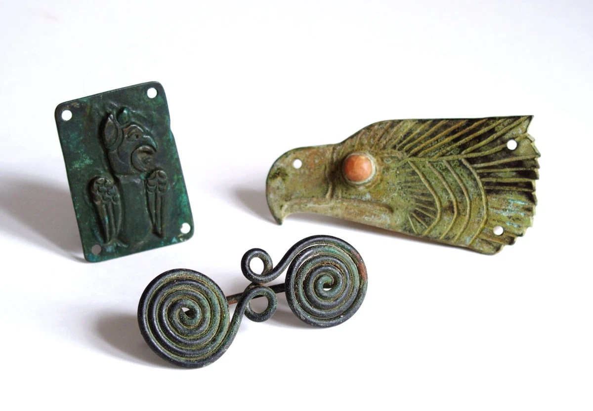 Bronze online age brooch