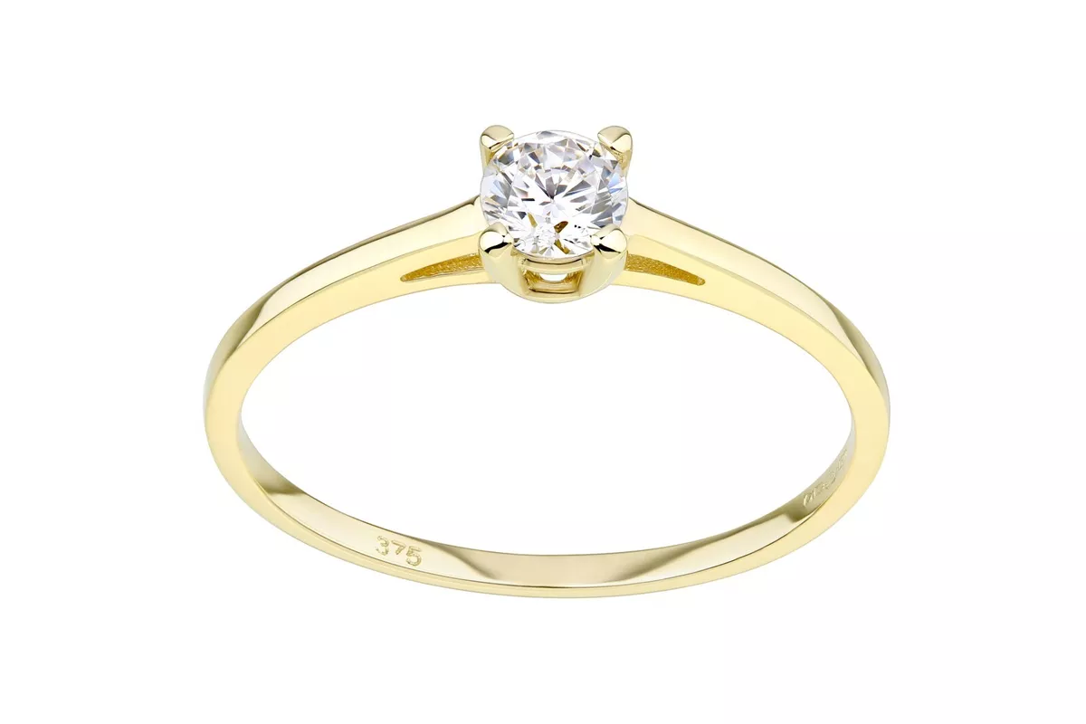 High quality cubic zirconia engagement rings hotsell yellow gold
