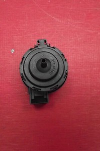 Waschmaschine ZANUSSI FS1555W Druckschalter