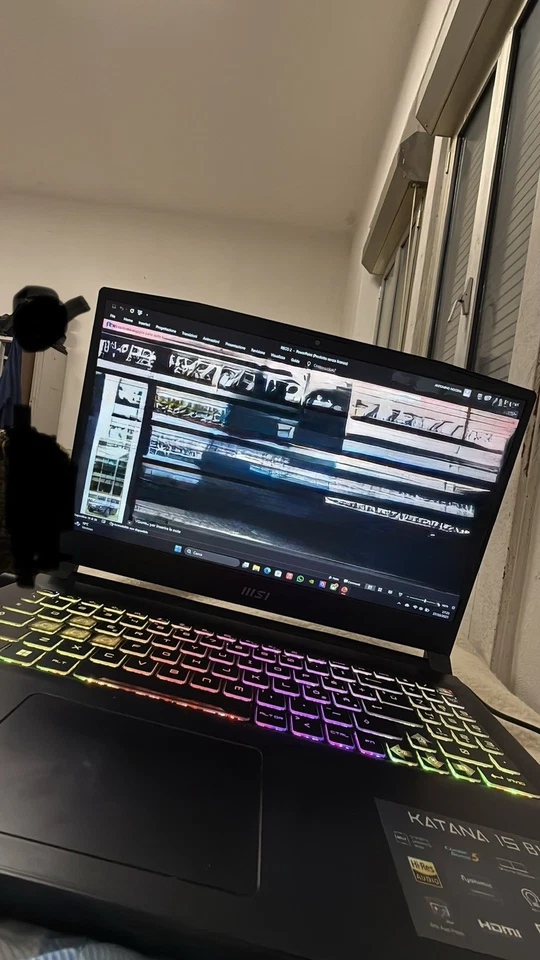 MSI Katana 15 B12UDXK-250XIT 15,6" 144Hz (512GB SSD, Intel Core i7-12650H,... - Immagine 2 di 2