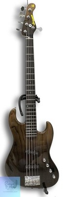 Moon Guitars JJ-5 Semi-Custom 5-saitige Bassgitarre