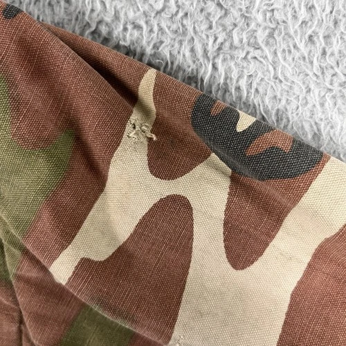 VTG Woodland Camo Quilted Work Jacket Hunting Streetwear Thrashed *Broken Zipper image 17