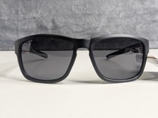 NWT Foster Grant All Terrain Sunglasses Black Wrap Polarized AT 25 428 BLK POL