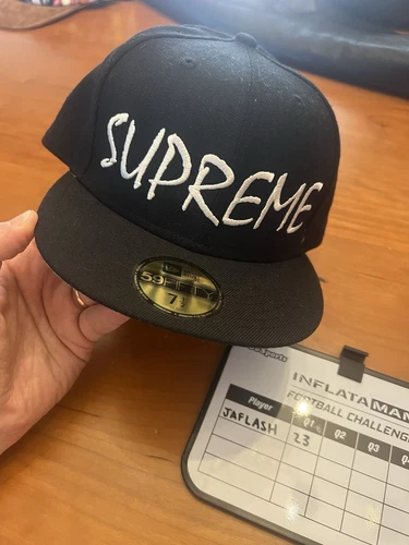 Supreme NWA nouvelle ère 7 1/2 neuf, rare