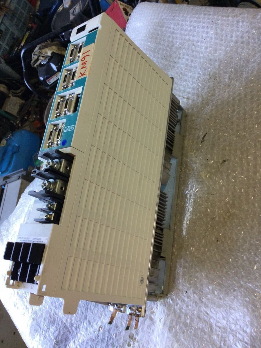MITSUBISHI MDS-C1-V2-2010 Servo Drive Unit 2.0/1.0KW MITSUBISHI MDS-C1-V2-2010 Servo Drive Unit 2.0/1.0KW