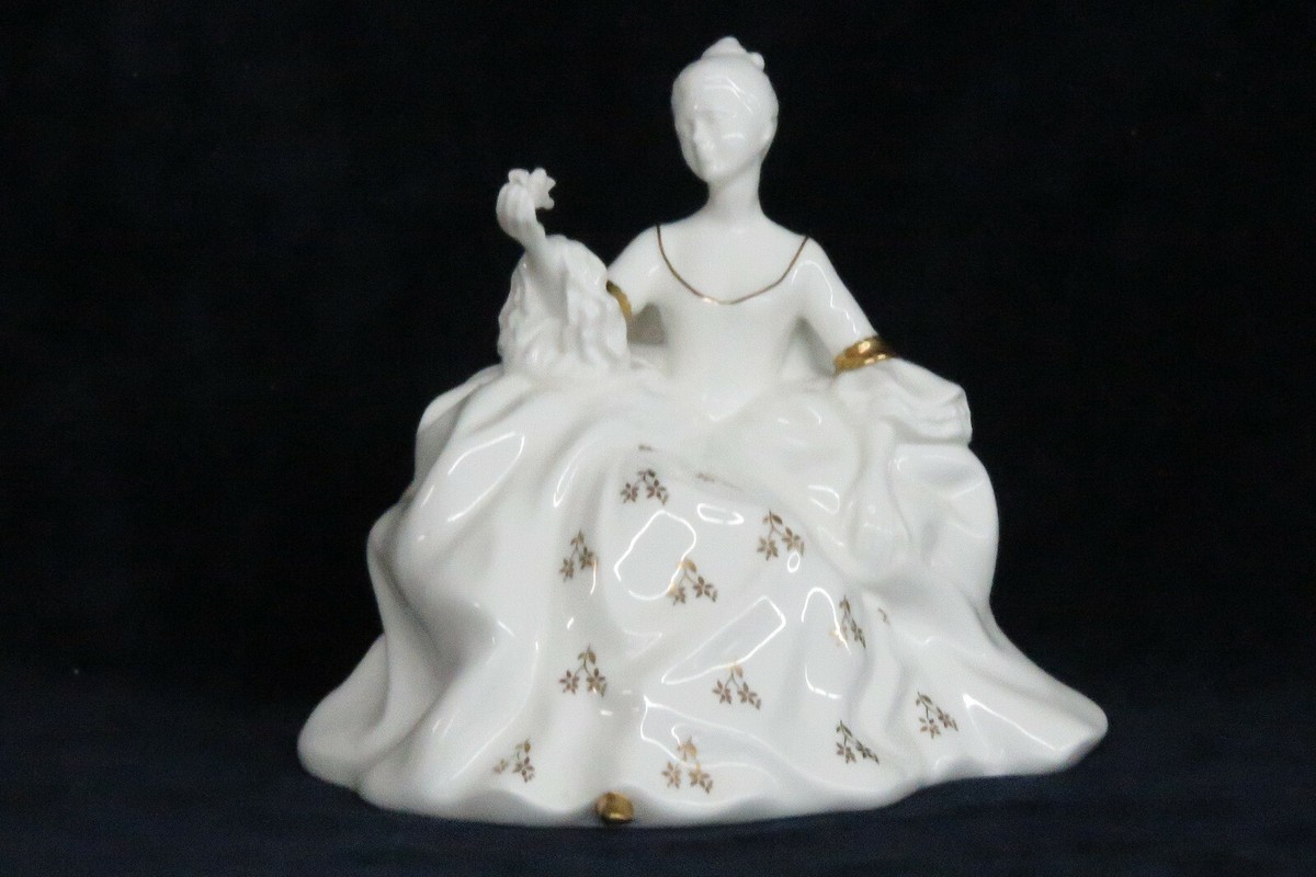 Royal Doulton Antoinette HN2326 English Bone China Porcelain
