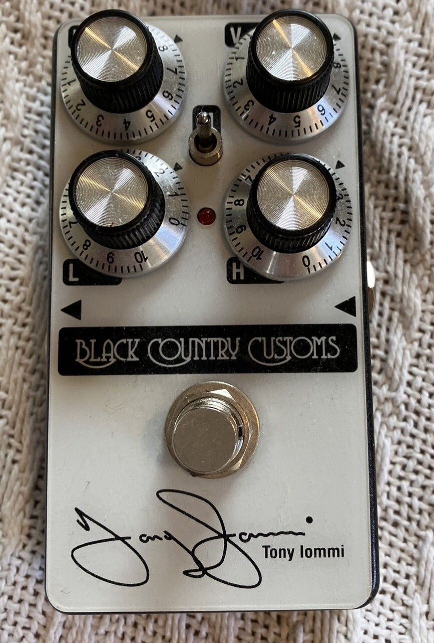 Laney TIBOOST Distortion/Overdrive Guitar Pedal Tony Iommi Signature