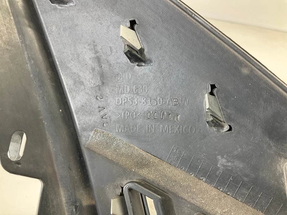 Rejilla superior delantera derecha para pasajero Lincoln MKZ 13-16 OEM CM Foto 3 de 4