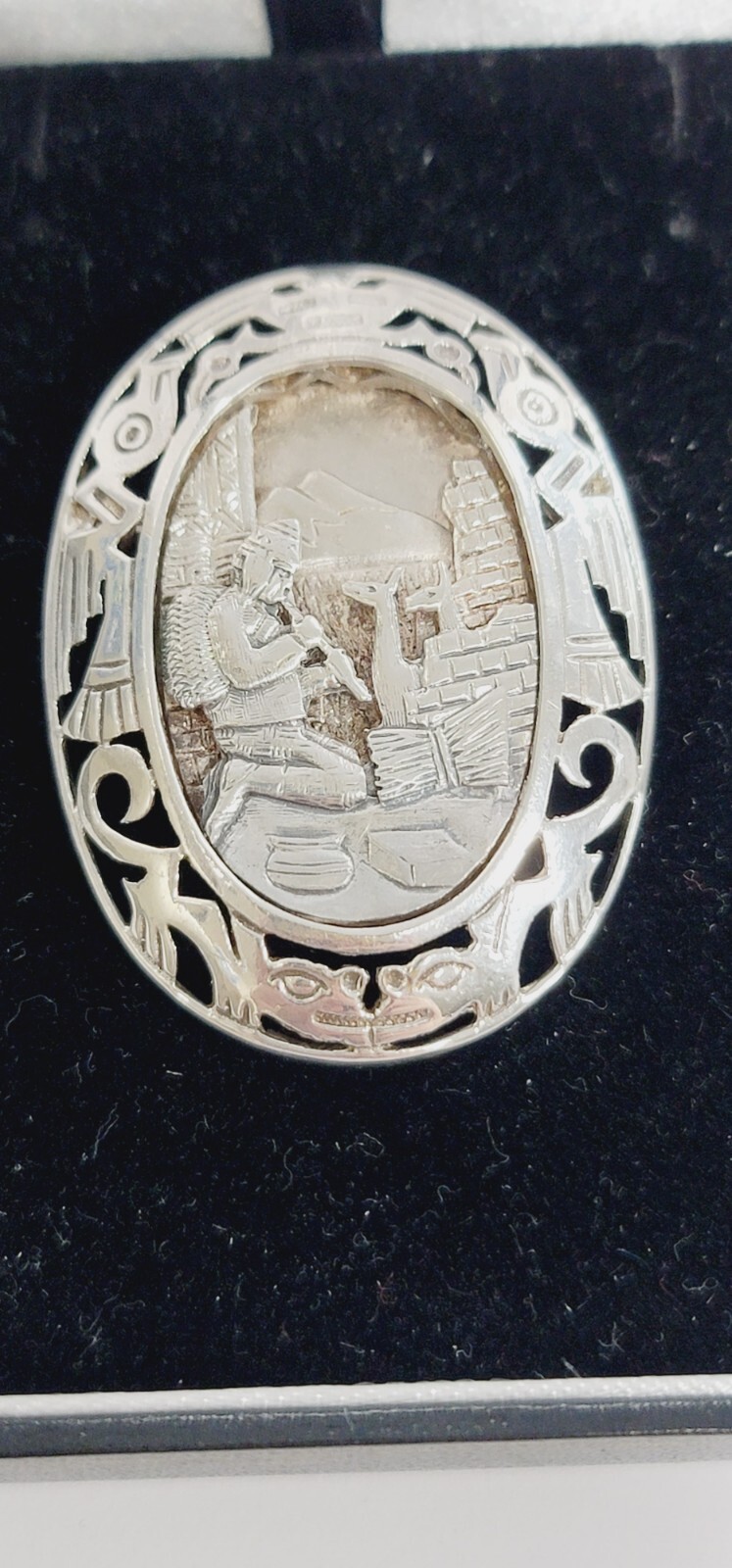 Estate Vintage Sterling Peruvian Flute Player Llama Brooch Pin Pendant Hand Made