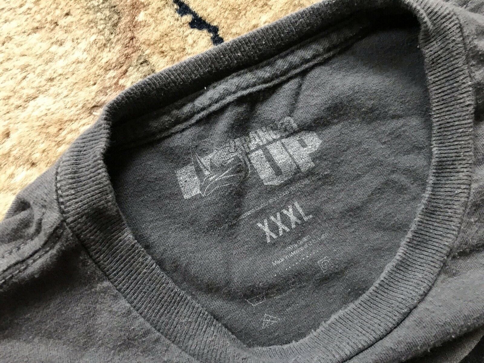 ALTRA T shirt Ranger Up USA Flag Wear One To Defend The Other grigio scuro taglia XXXL