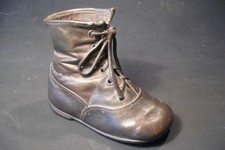 Vintadge-Kinderschuh,  Kupfer galvanisiert,  von Else