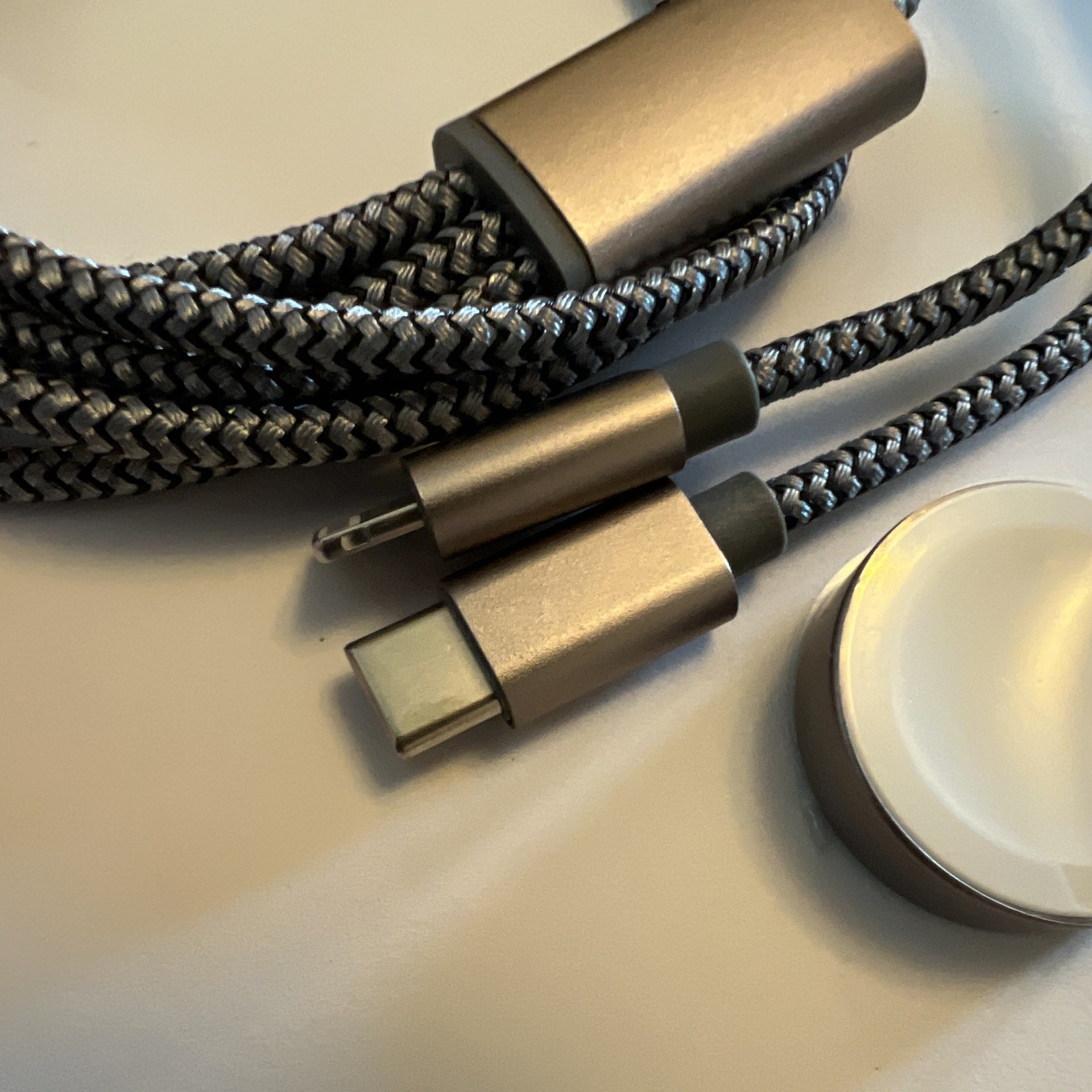 3-in-1 Braided USB A/C Charging Cable USB-C/smart Watch/iPhone image 3