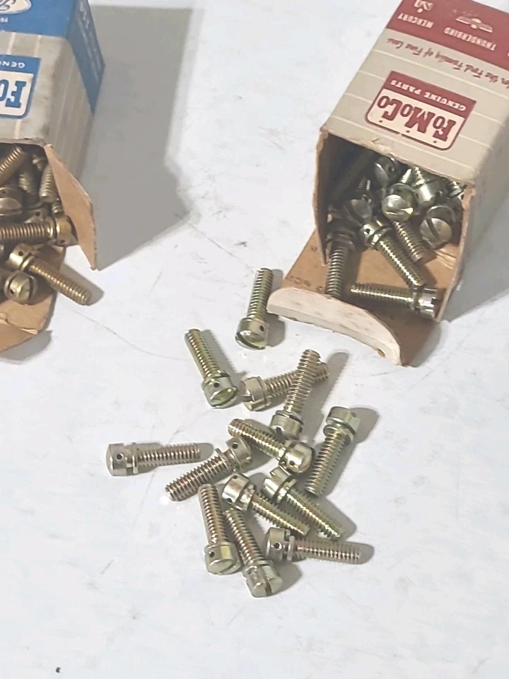  Lote de peças FOMOCO Ford, Thunderbird, Mercury parafusos em caixas vintage fabricadas nos EUA  - Imagem 2 de 4